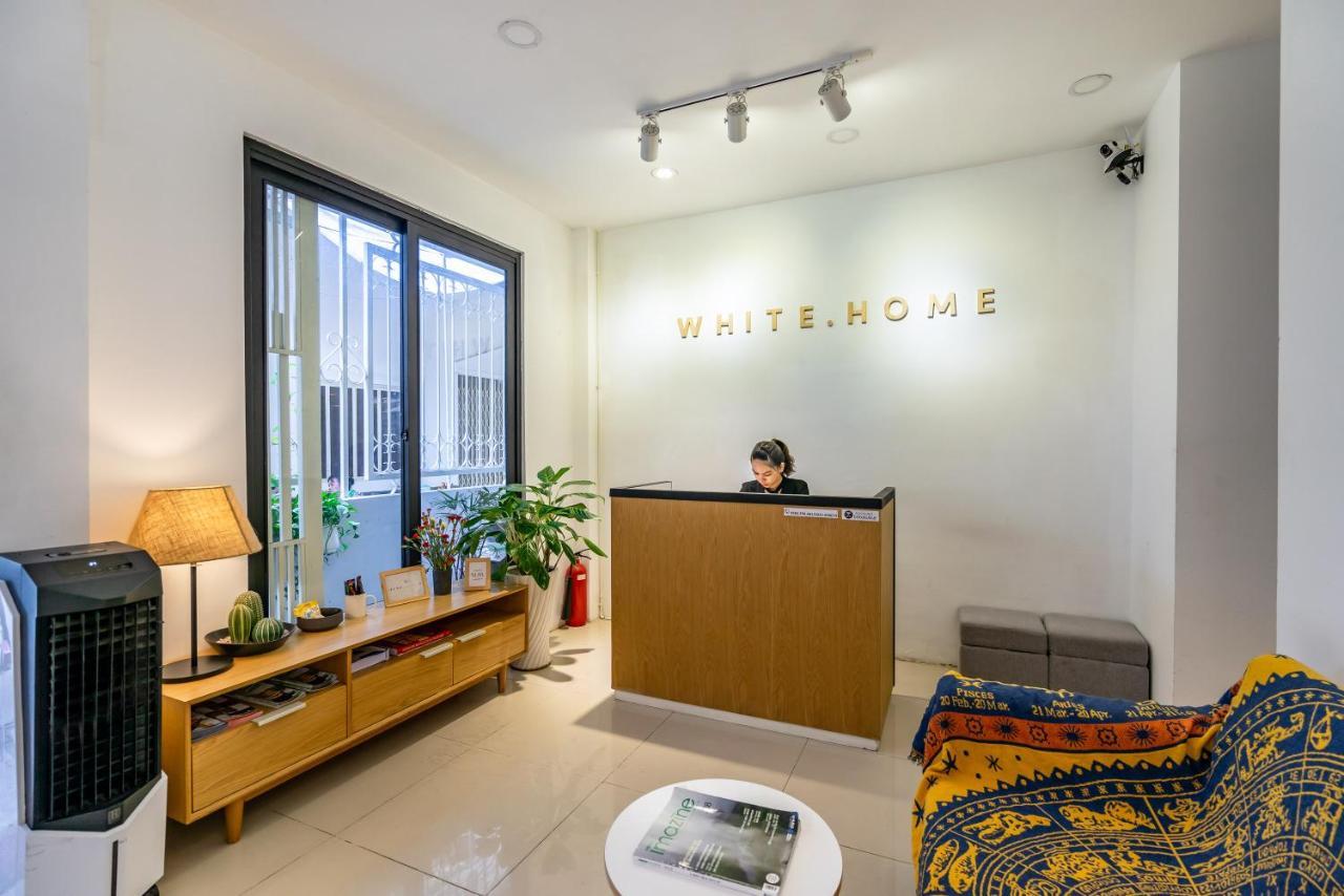White Home Ho Chi Minh City Exterior photo